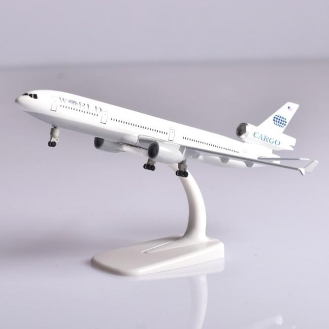Md-11 Miniatur Diecast Pesawat Terbang World Cargo Md11 Bahan Metal