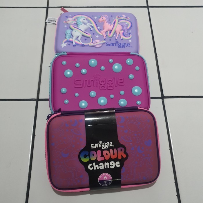 

SMIGGLE STATIONERY POUCH / TEMPAT PENSIL