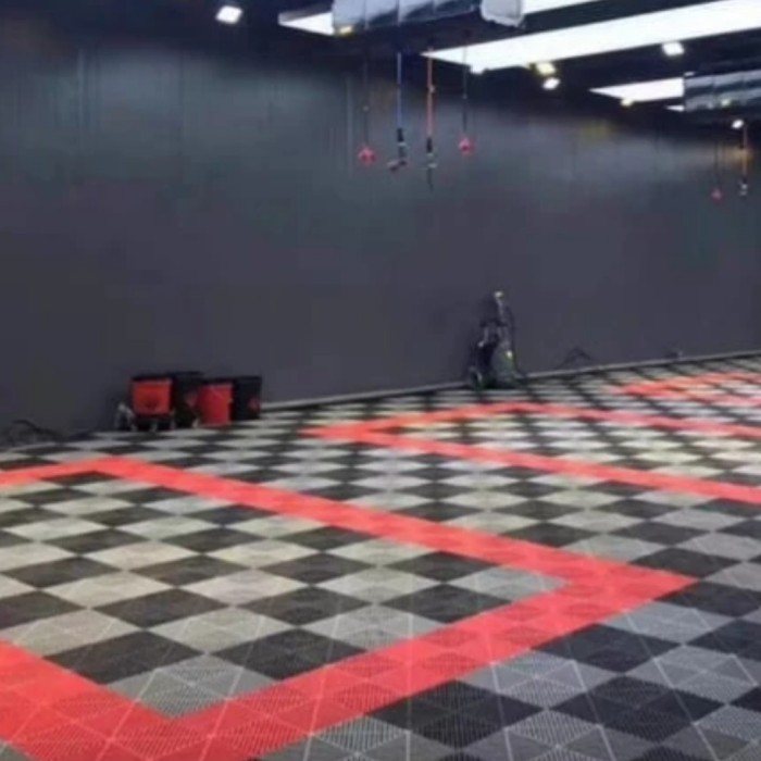 Modular Floor Lantai Workshop Detailing