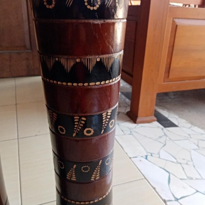 Vas Bunga Vas Jati Pot Bunga Tinggi Dengan Ukiran Kayu Jati ZS01