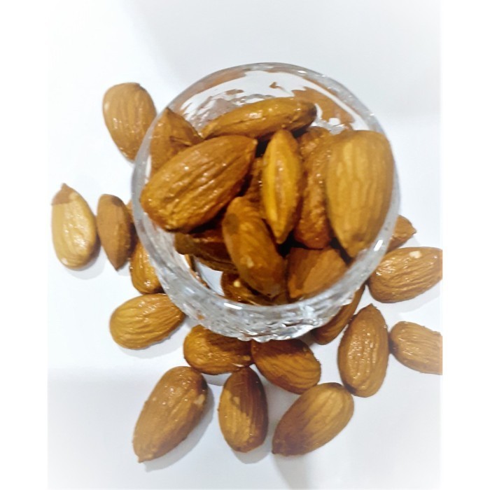 

wa2r- kacang almod kulit panggang 1kg