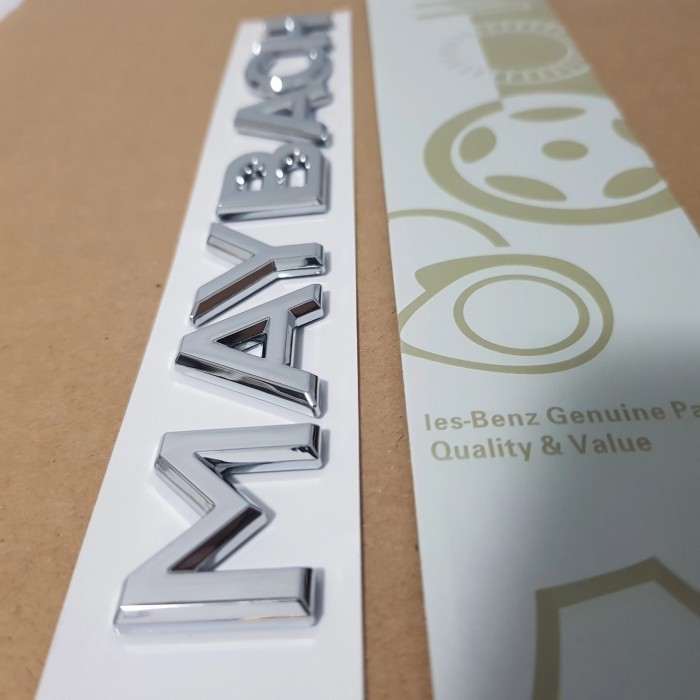 Emblem Maybach Mercedes Benz / Emblem Tulisan Maybach Mercy Original