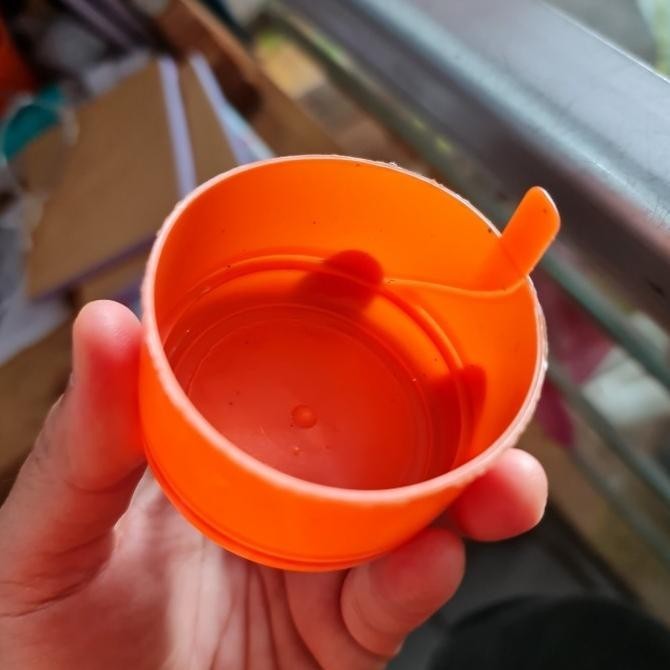[Bayar Di Tempat] Tutup Galon Air Isi Ulang Warna Orange Orens Tinggi Daur Ulang 1000