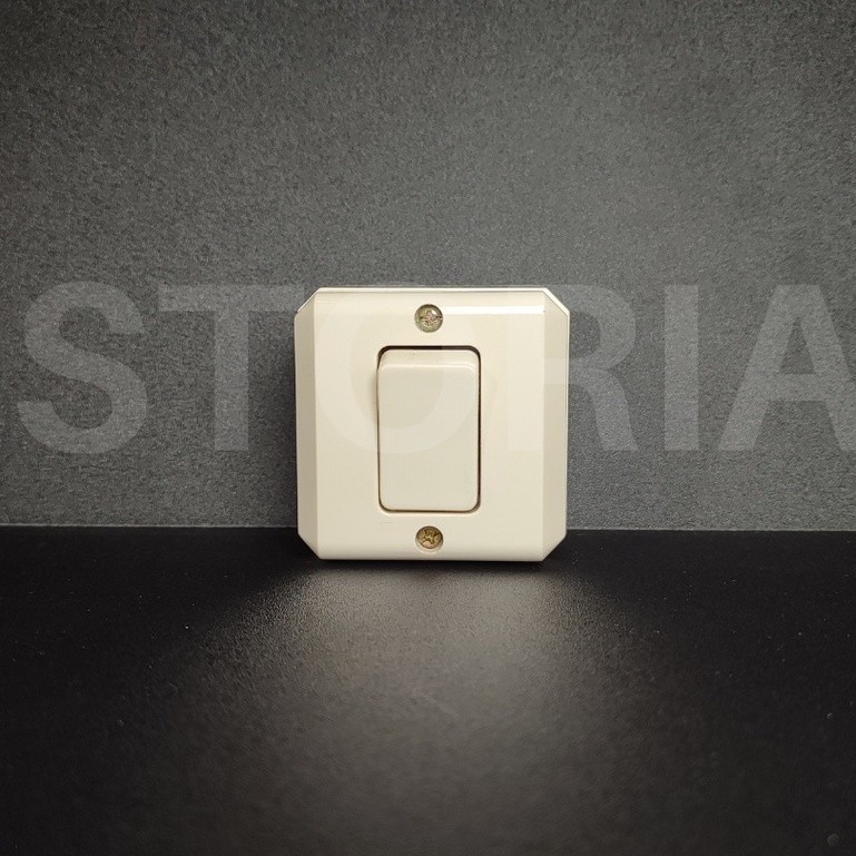 Saklar Lampu Saklar Engkel Saklar Tunggal Cetekan Lampu SNI OutBow SE OB Broco