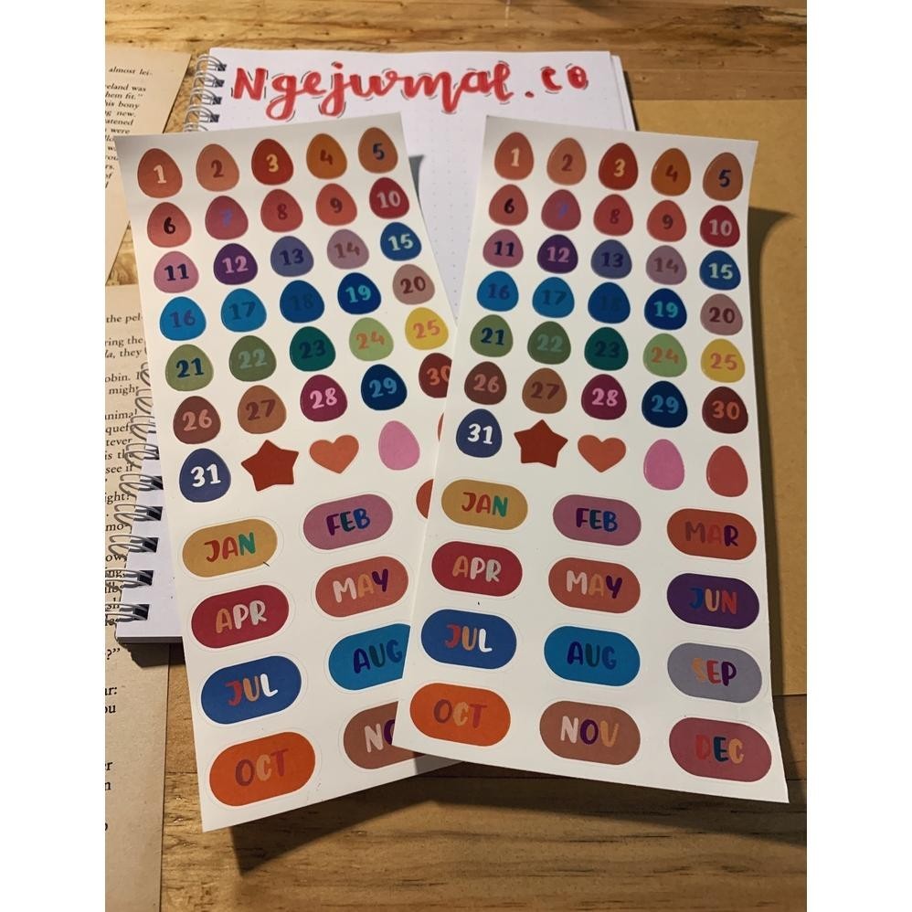 

1 Lembar Sticker Angka Dan Nama Bulan Aesthetic Multifungsi Waterproof/Anti Air Best Seller