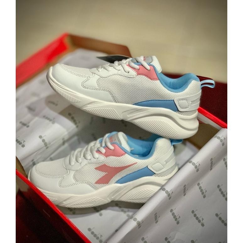 BARUU DIADORA FUJITA PUTIH DIAX22F1222W ORIGINAL 100% PT MAP BNIB