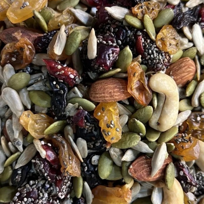 

Terlaris Premium Trail Mix Nut 1Kg SALE