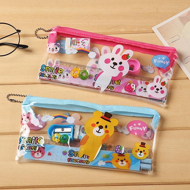 

Fayes Cod Set Kotak Pensil Karakter Anak Motif Sekolahan Paket Pensil Pulpen Set Stationary Sty06 Promo