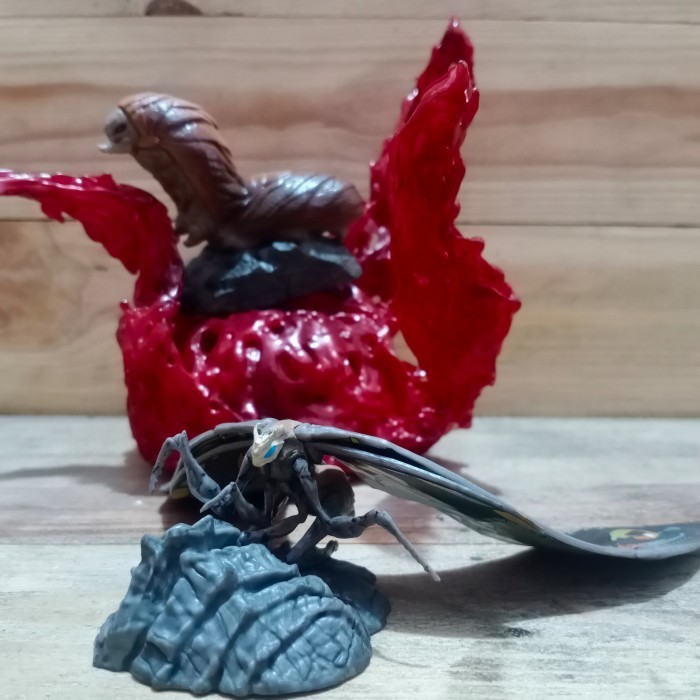 TOP figure mothra godzilla series monster universe mothra 2019 larva