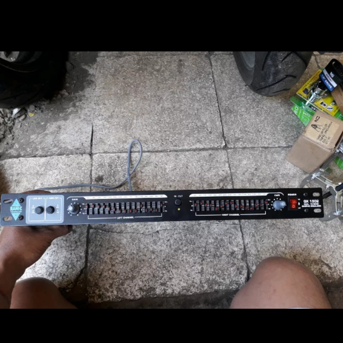 Equalizer 2X15 Channel Sound System Speaker