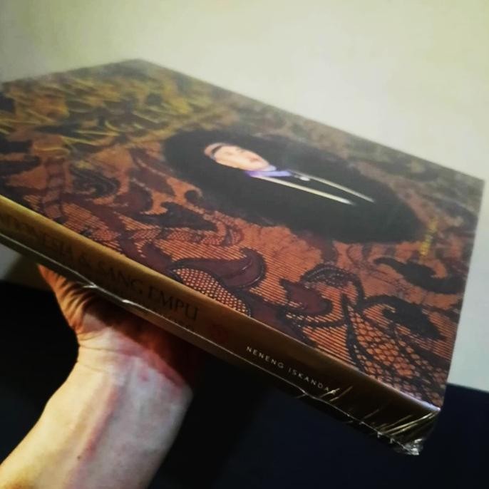 [New] Buku Batik Indonesia & Sang Empu - Masih Segel *Go Tik Swan Panembahan Hardjonagoro Karya Nene