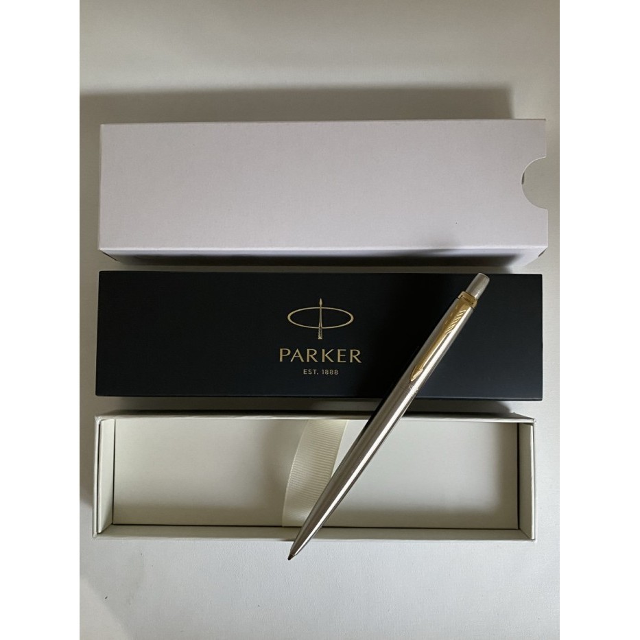 

Ready Parker Jotter Original Stainless Steel Gold Trim