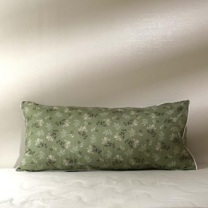 sarung bantal cinta katun