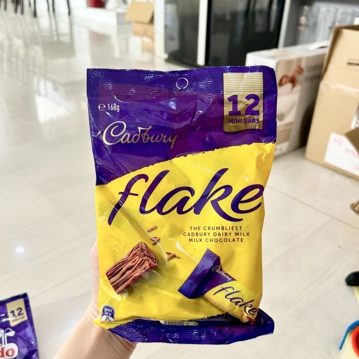 

Ready CADBURY FLAKE TWIRL SHARE PACK 12PCS