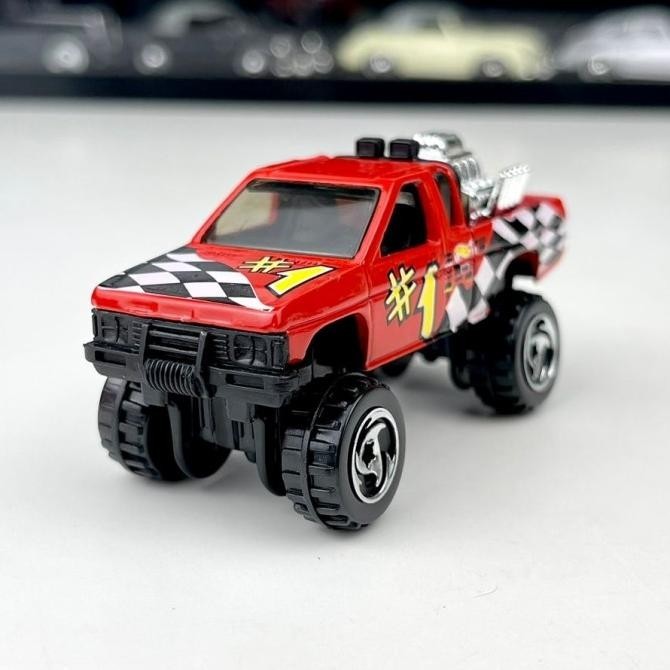 Hot Wheels Nissan Hardbody Mainline 1997 Red