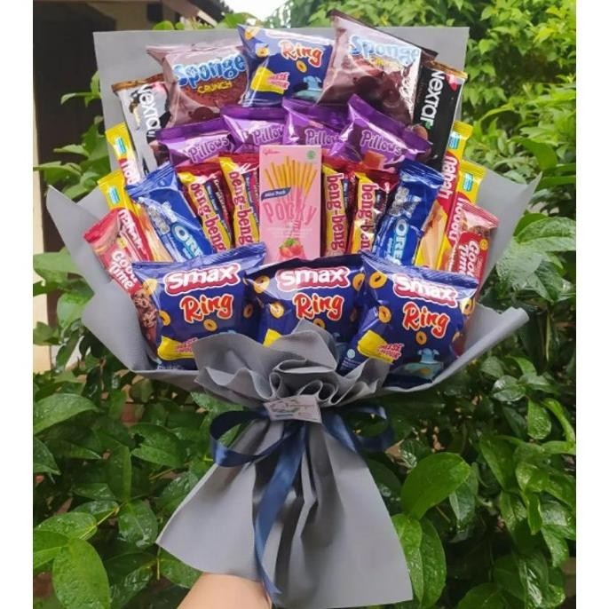

Murah (B) Buket Besar Keren Premium /Paket/Bingkisan Snack Ulang Tahun/Ultah/ Wisuda/Kado/Hadiah Sale