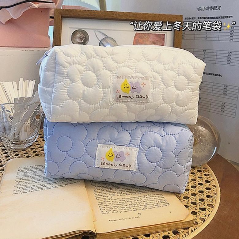 

Murah Kensho Kotak Pensil Sleting Motif Bunga Flower Handle Pastel Bahan Parasut Korea / Pouch Makeup Aesthetic / Tas Aksesoris Wanita Lucu Import / Zipper / Flowers BisaCod
