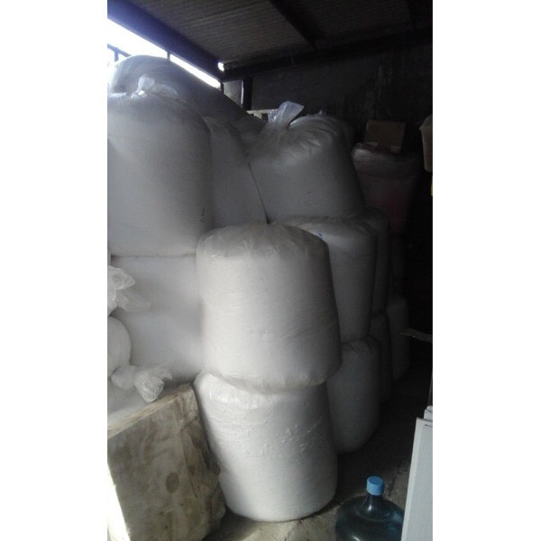 

Butiran Styrofoam