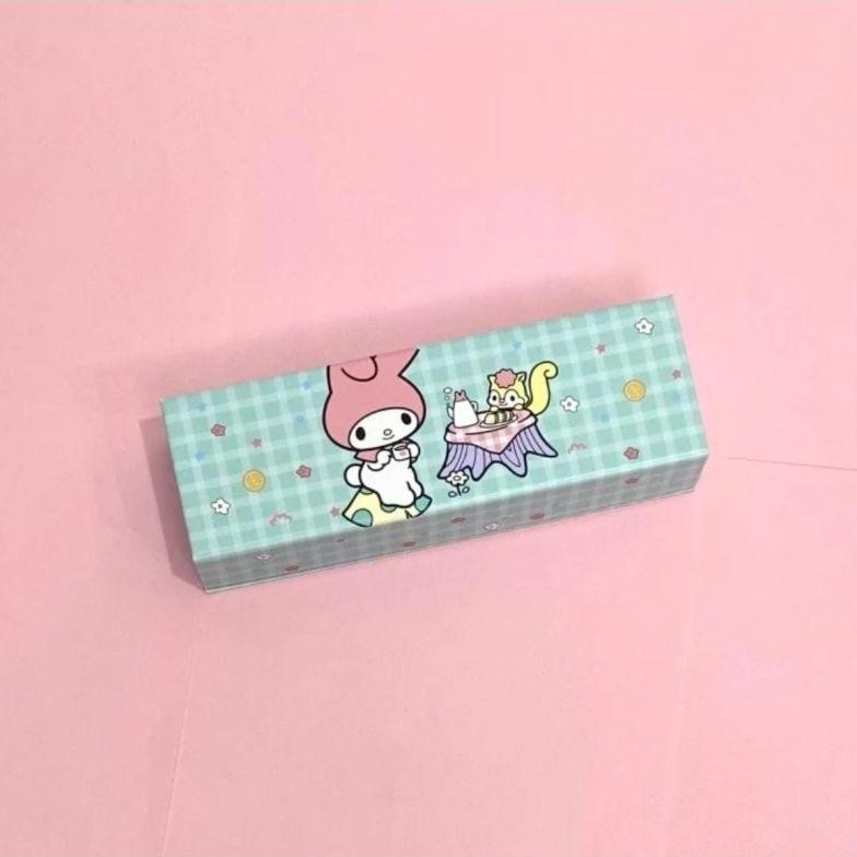 

8.8 (Mgnt Kecil) Kotak Pensil Pencil Case Magnet Karton Tebal Tanpa Sekat Muat Banyak Lucu Gambar Karakter Beruang Sanrio Kuromi Melody 8.8