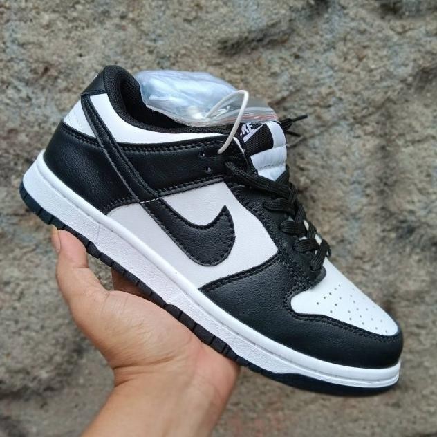 Sepatu Nike Sb Low  Panda Original Vietnam Bnib