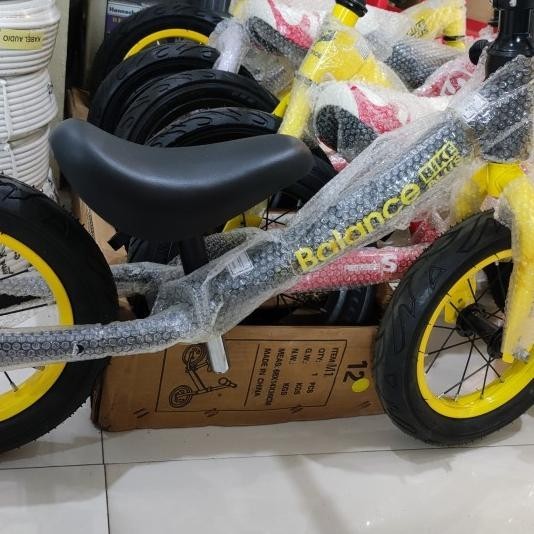 Sepeda Balance Bike / Push Bike / Sepeda Tanpa Pedal