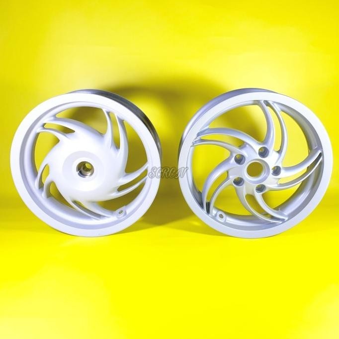 Velg Fly Piaggio Silver Depan Belakang Vespa Sprint Primavera Baru