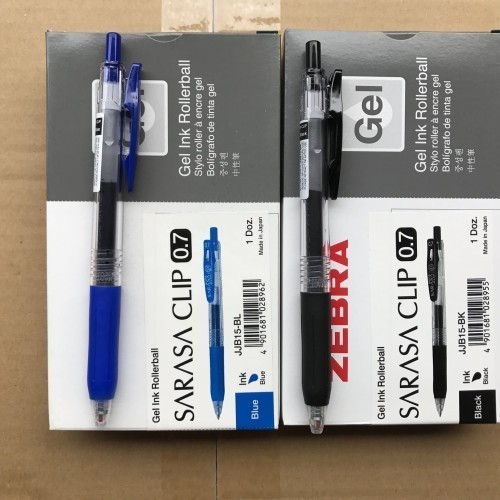 

Pulpen Zebra Sarasa 0.5/0.7/1.0 - Hitam / Biru / per box / lusin