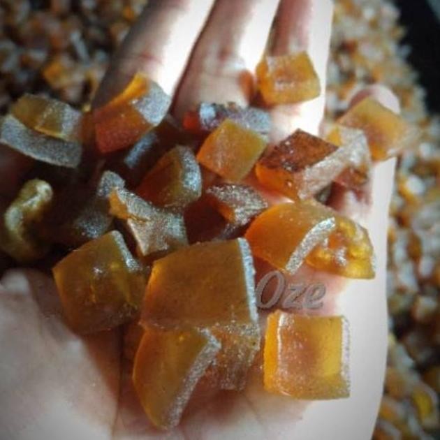 

et-12 Kerupuk Kulit Sapi Mentah 1KG Siap Goreng Potongan Kotak Dorokdok Jangek Viral