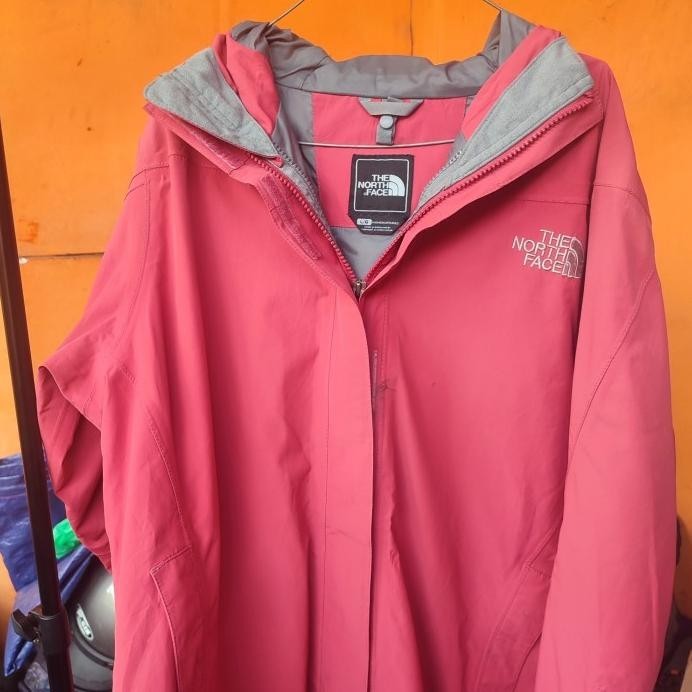 JAKET OUTDOOR TNF PINK FANTA GORPCORE