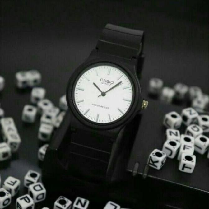 Jam Tangan Casio Pria / Wanita Tali Rubber Analog Quartz