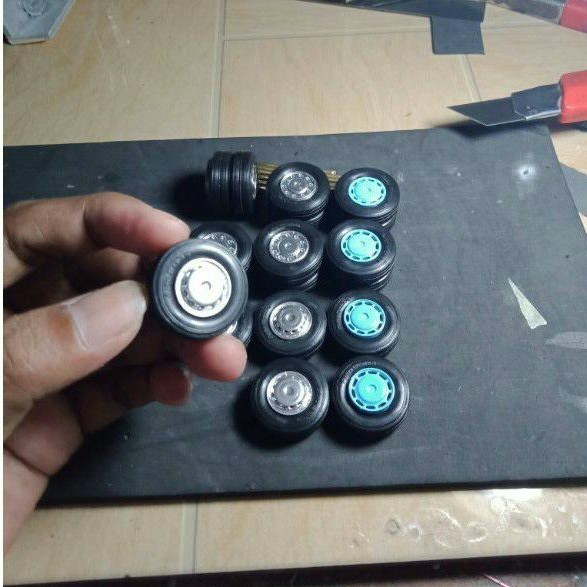Fhare Murah Ban Karet 1 Set Untuk Diecast Dan Miniatur Bus Miniatur Truk
