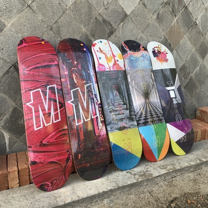 Fir Motion Skateboard