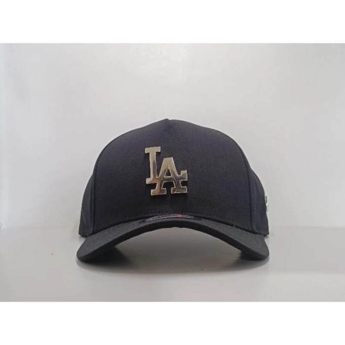 Topi Baseball Pria Terlaris Dan Trend Logo Besi La / Topi Distro