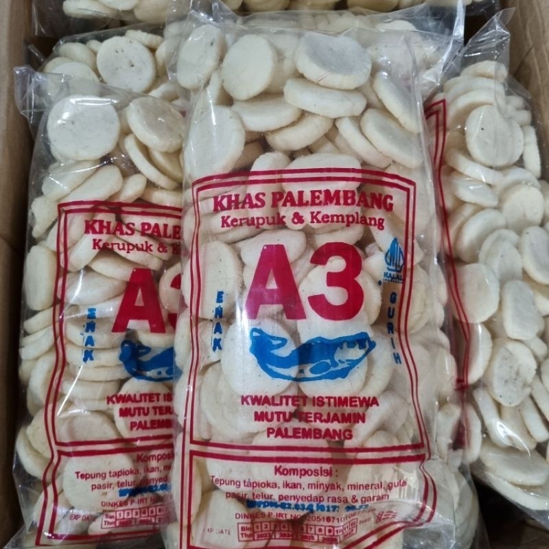 

KERUPUK KEMPLANG MINI SUPER IKAN TENGGIRI 250GR A3 ASLI KHAS PALEMBANG ASLI PALEMBANG