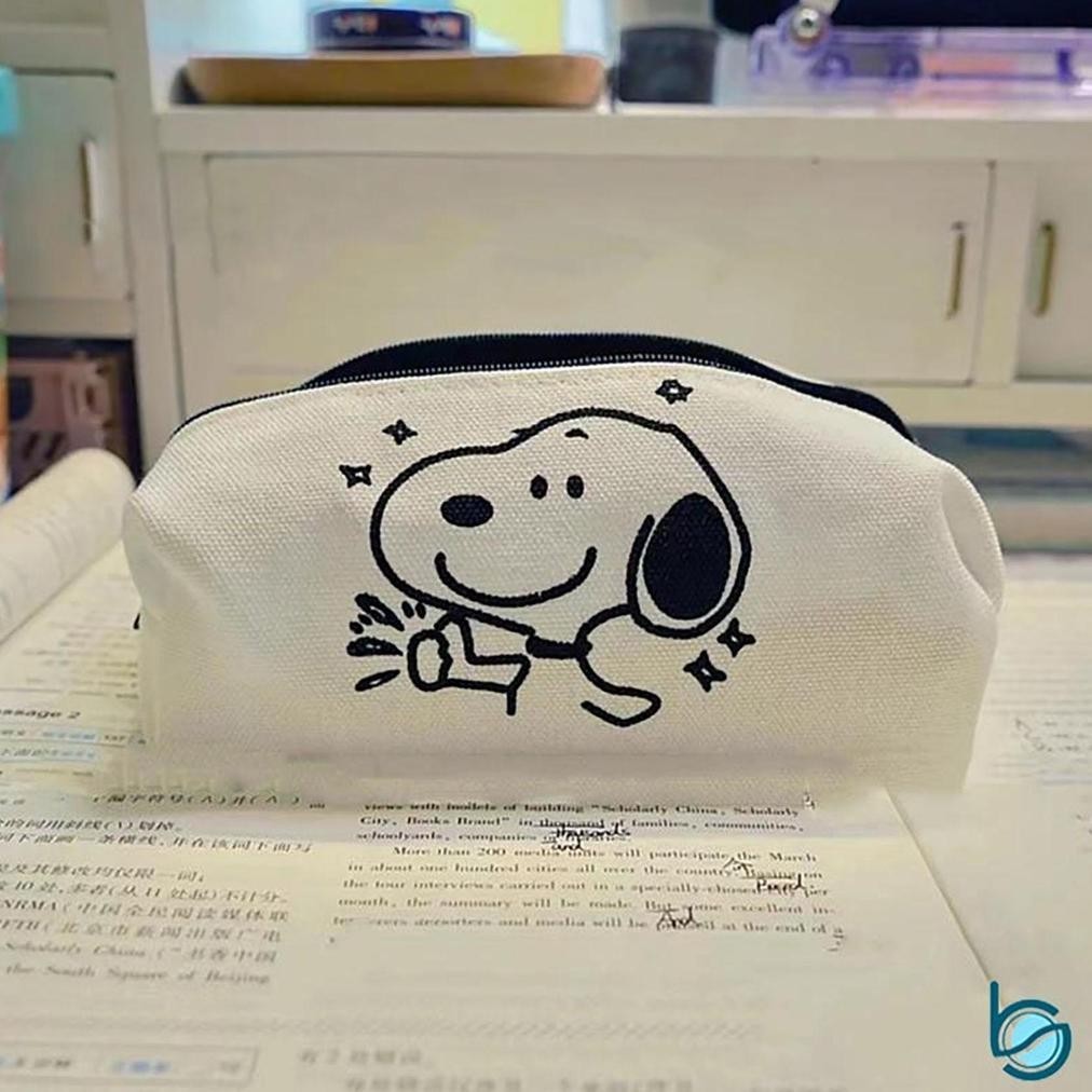 

fb-4 Tempat Pensil Kanvas Snoopy Lucu Tempat Pensil Kapasitas Besar - Best Stationary Original