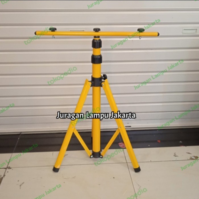 Sukaca - Tripod Lampu Sorot / Standing Proyek / Tripod Lampu Tembak