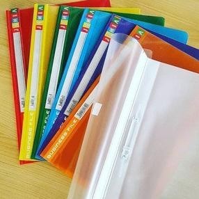 

Sale Map Business File Polos Folio Jenia ( 1 Pak ) Isi 12 Pcs / Map Bisnis File Acco Plastik F4 12 Pilihan Warna