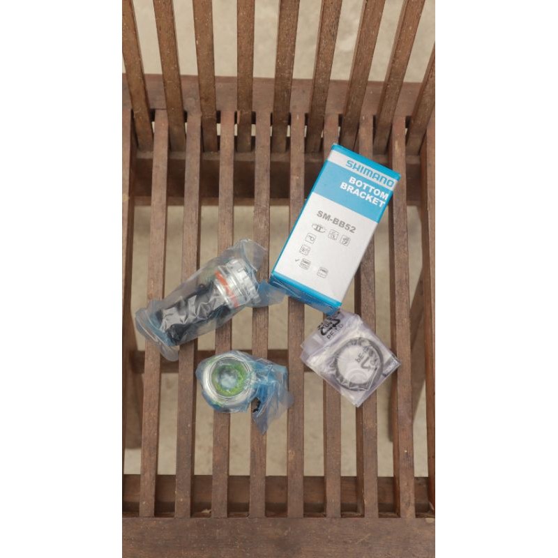 Shimano SM-BB52 (BOTTOM BRACKET) HOLLOWTECH2