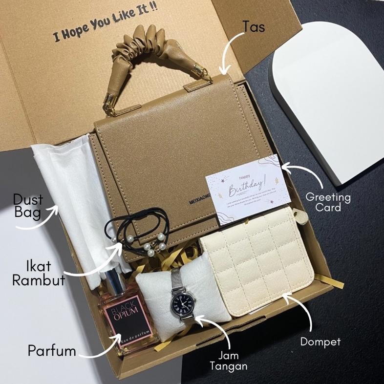 

VD08 [B1113]HAMPERS GIFT BOX TAS KADO ULANG TAHUN CEWEK/KADO PACAR/KADO VALENTINE/KADO WEDDING/KADO WISUDA/KADO ANNIVERSARY/HAMPERS LEBARAN/HAMPERS RAMADAN/HADIAH ULANG TAHUN/KADO HARI GURU/KADO HARI IBU Terlaris