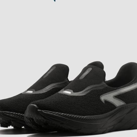 Brodo - Sneakers Ryujin Slip On Full Bla