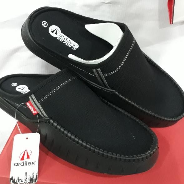 Sepatu Sandal Slop Karet Pria Ardiles Straider Hitam