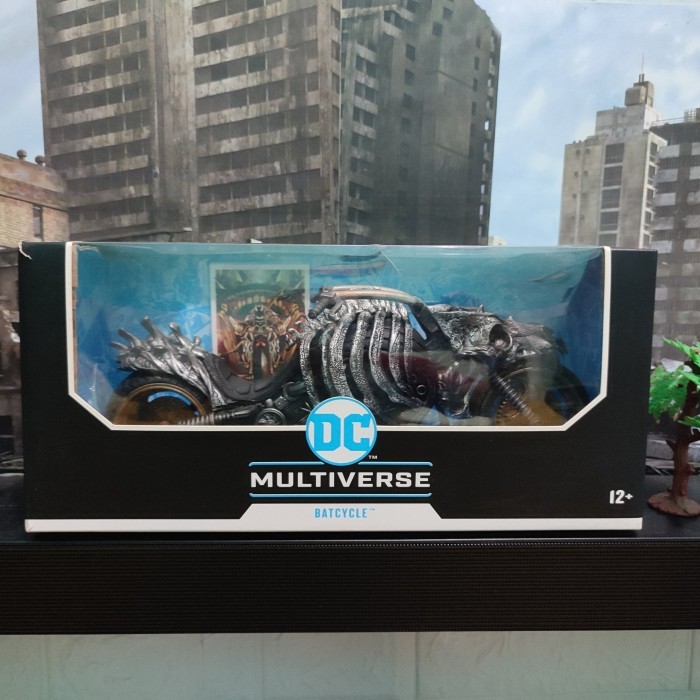 Ready  mcfarlane batcycle batman death metal costum