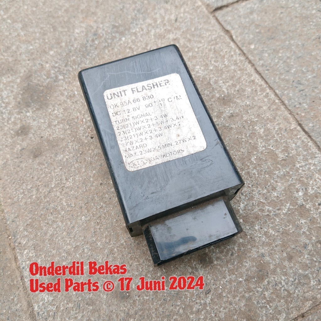 unit flasher kia carnival gs