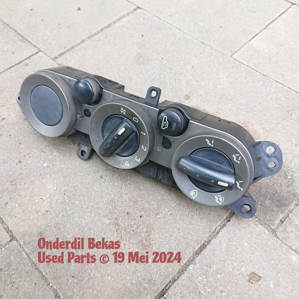 climate control ac kia travello