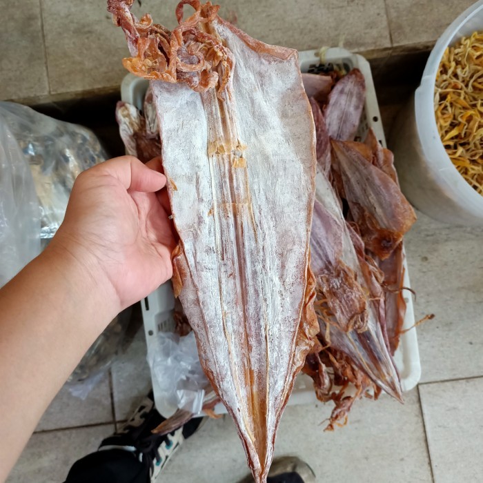 

(300G) Cumi Cumi / Sotong Kering Pontianak-Juhi-Jiu Ng Mentah-Jiu He