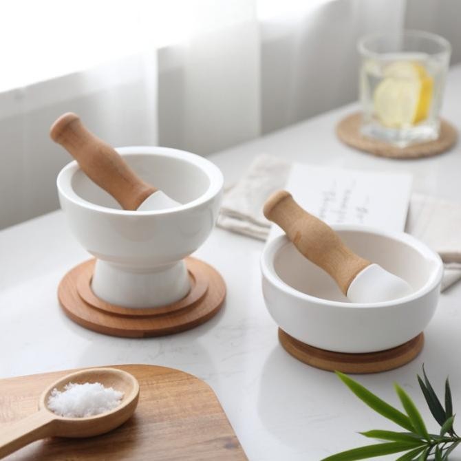 

MASSHU ceramic mortar and Pastle / cobek / ulekan keramik DS10