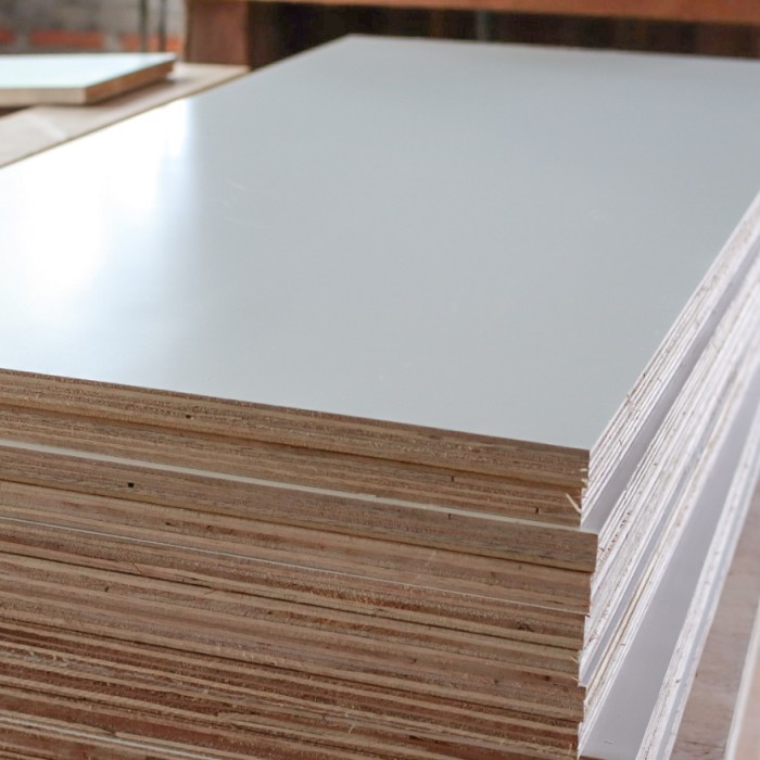 Haehae Triplek 15Mm Mulitiplek Melamin Doff 1 Sisi Triplek Melamin