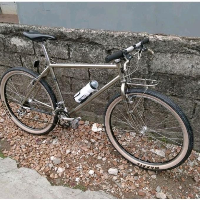 Rak Sepeda Pannier Depan Aksesoris Sepeda Original