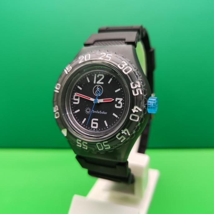 Q&Q QnQ QQ Smile Solar Jam Tangan Analog Karet RP16J003Y Original