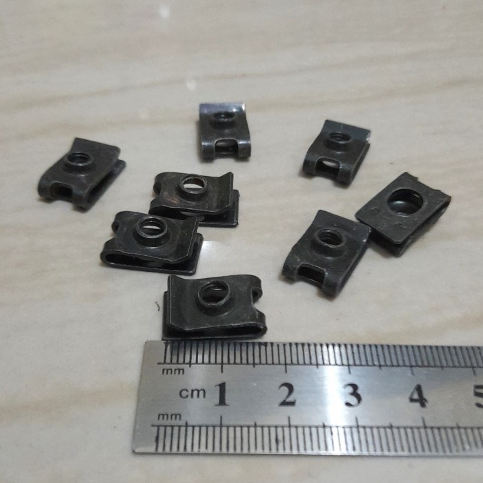 

Terlaris Klip Only M5 Tebal , Nut Klip M5 ( 100Pcs )